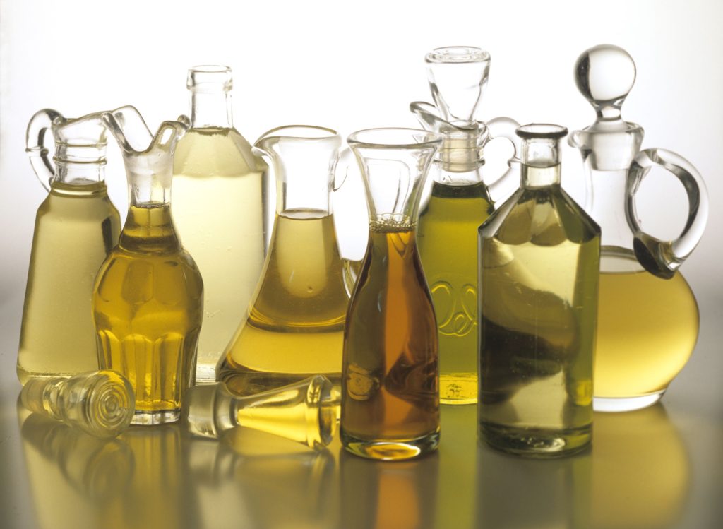 Many_types_of_Oils