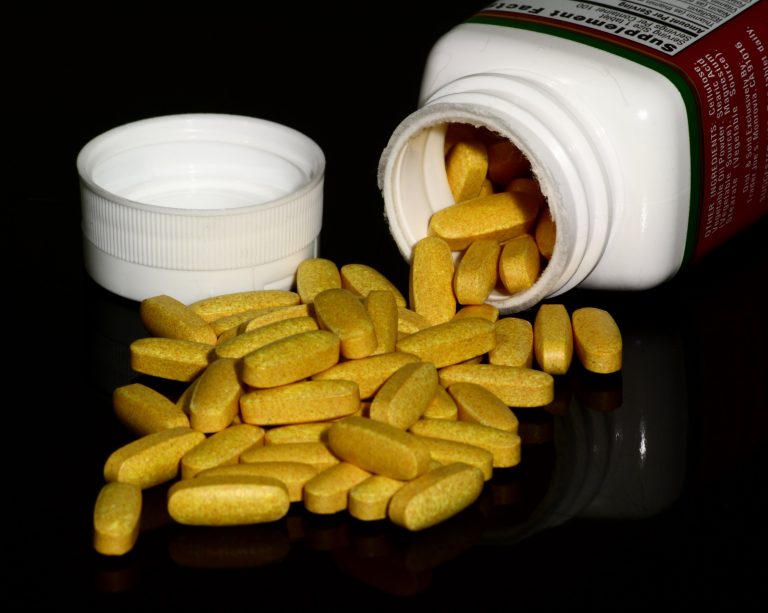 b vitamins eggs supplement